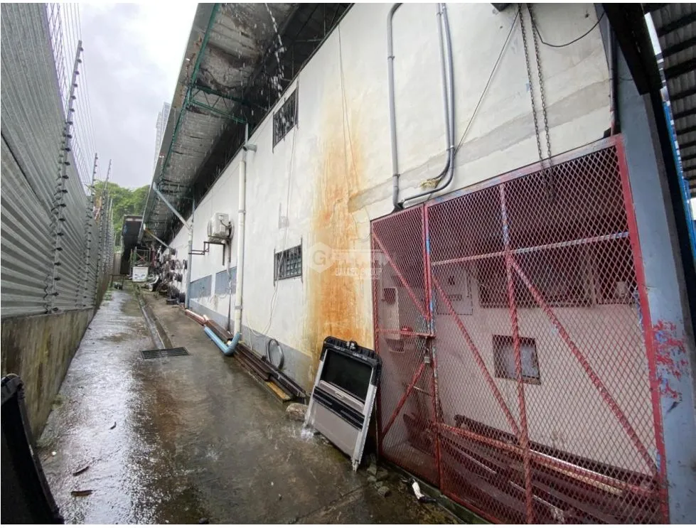 RIO ABAJO / 1100M / STREET FRONT / WAREHOUSE WITH OFFICE / CODE C-2 / RM1