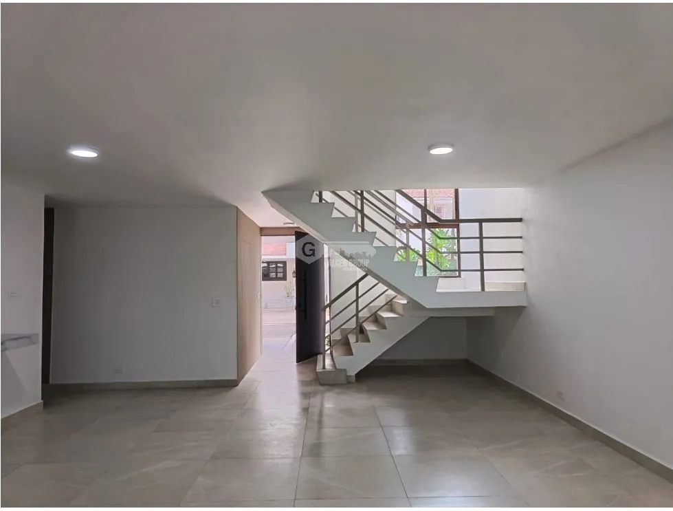 SAN FRANCISCO / LOS FLAMINGO / 228M / 4 BEDROOMS / 2 PARKING