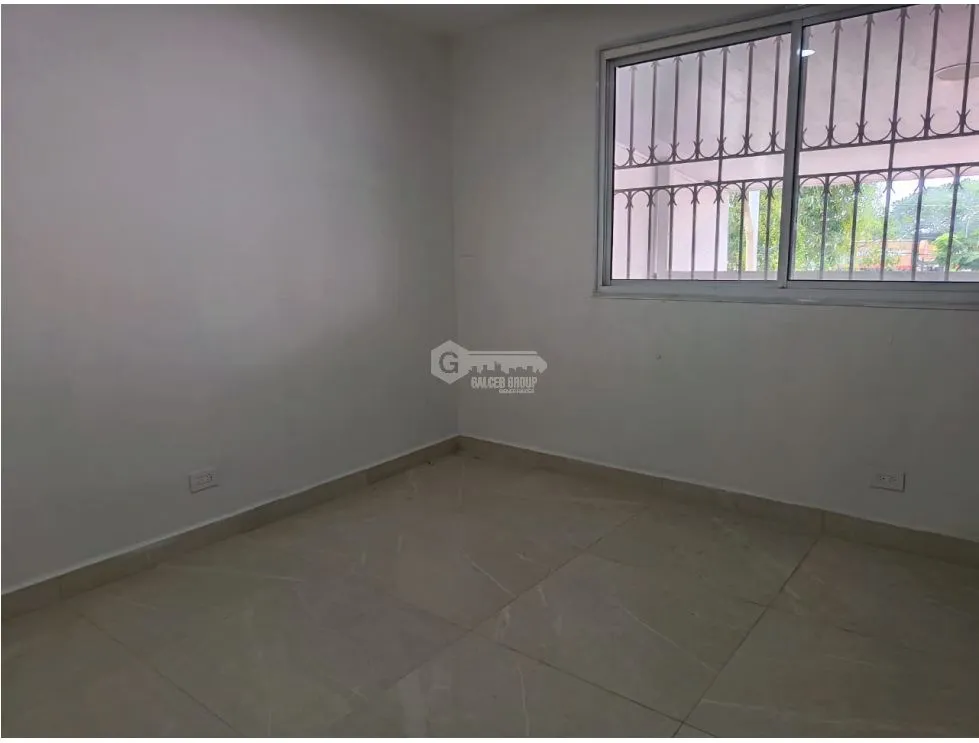 SAN FRANCISCO / LOS FLAMINGO / 228M / 4 BEDROOMS / 2 PARKING