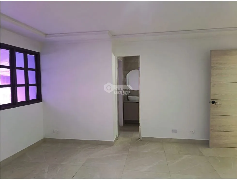 SAN FRANCISCO / LOS FLAMINGO / 228M / 4 BEDROOMS / 2 PARKING