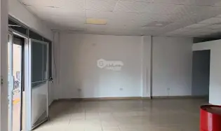 BETANIA / 125M / COMMERCIAL SPACE WITH DIVISIONS / 3 PARKING SPACES / ON MAIN ROAD / VACANT