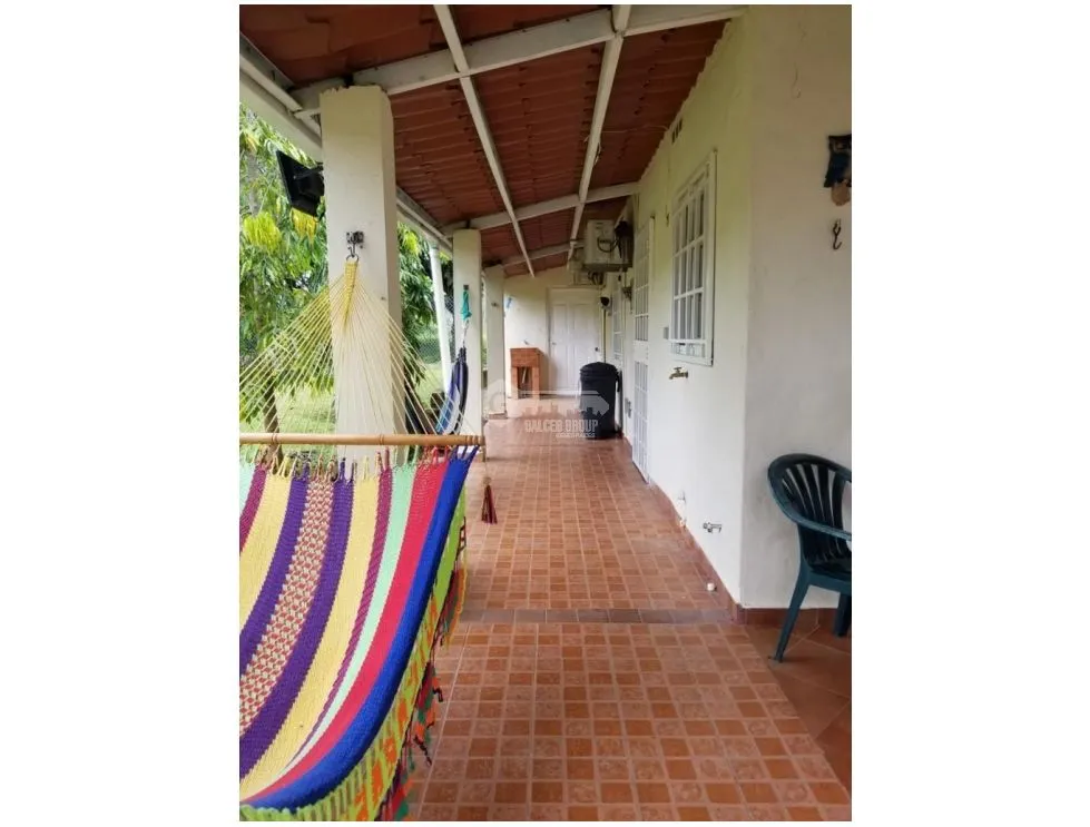 LAS LAJAS / CHAME / 215 M / 3 HABITACION  / PISCINA / AG