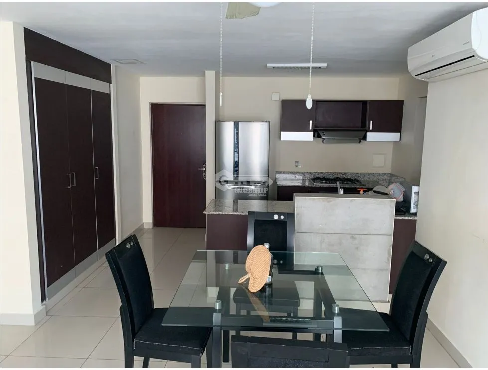 EL CANGREJO / VITRO LOFT / 98M / 1 HABITACION / 2 NIVELES / PISCINA