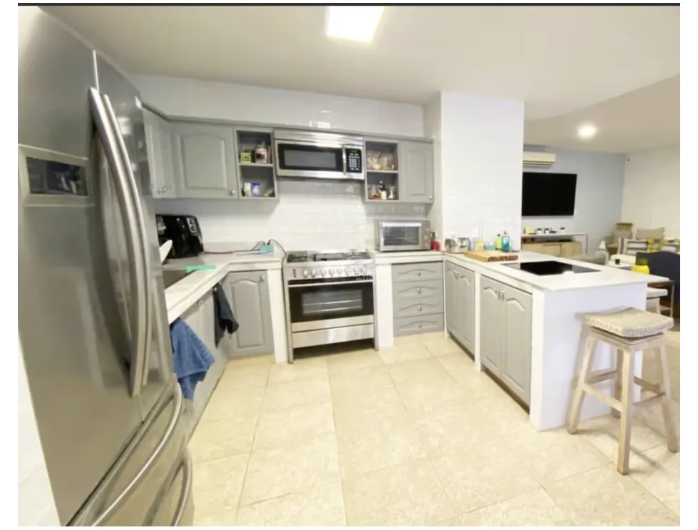 PLAYA BLANCA / PH DUPLEX / 532M / 5 HABITACION / 3 NIVELES / PISCINA