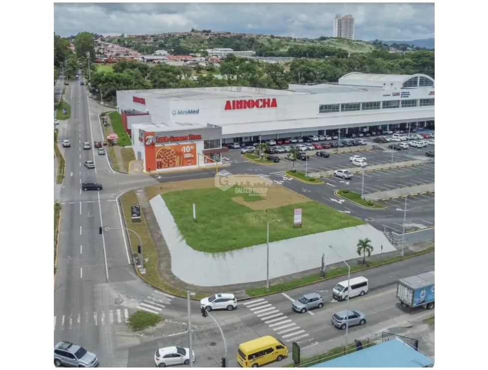 Коммерческое пространство в Villa Lucre в аренду