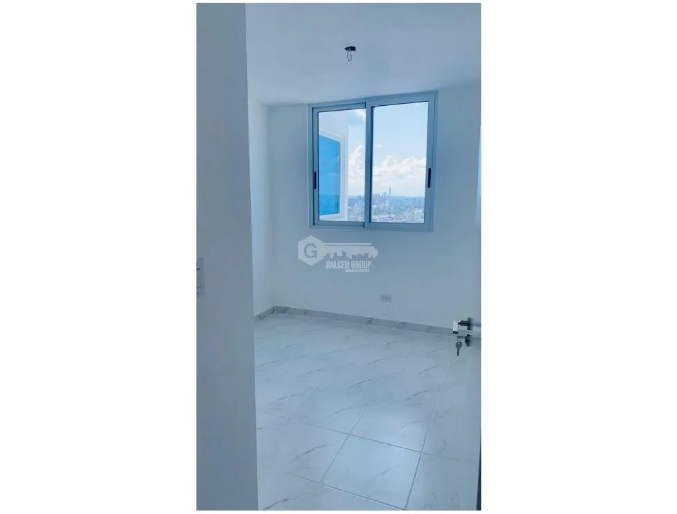 AVE. CINCUENTENARIO / PH MILLENIALS / 68M / 2 HABITACION / BALCON