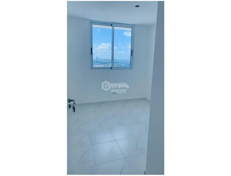AVE. CINCUENTENARIO / PH MILLENIALS / 68M / 2 HABITACION / BALCON