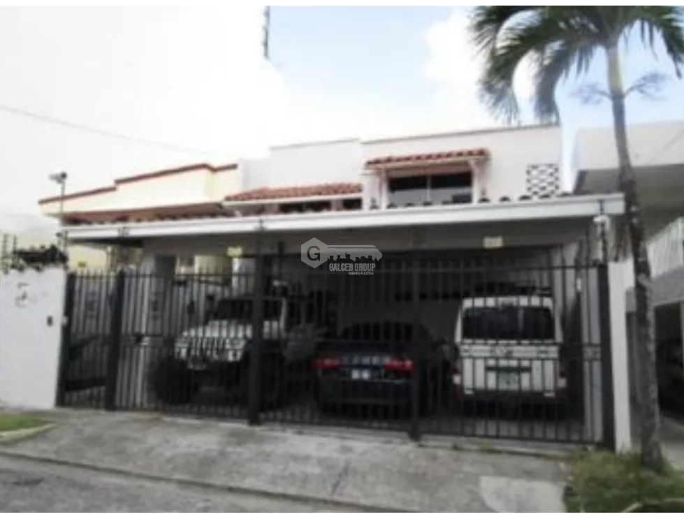 SAN FRANCISCO / ALTOS DEL GOLF / 500M / 4 HABITACIONES / JACUZZI JC