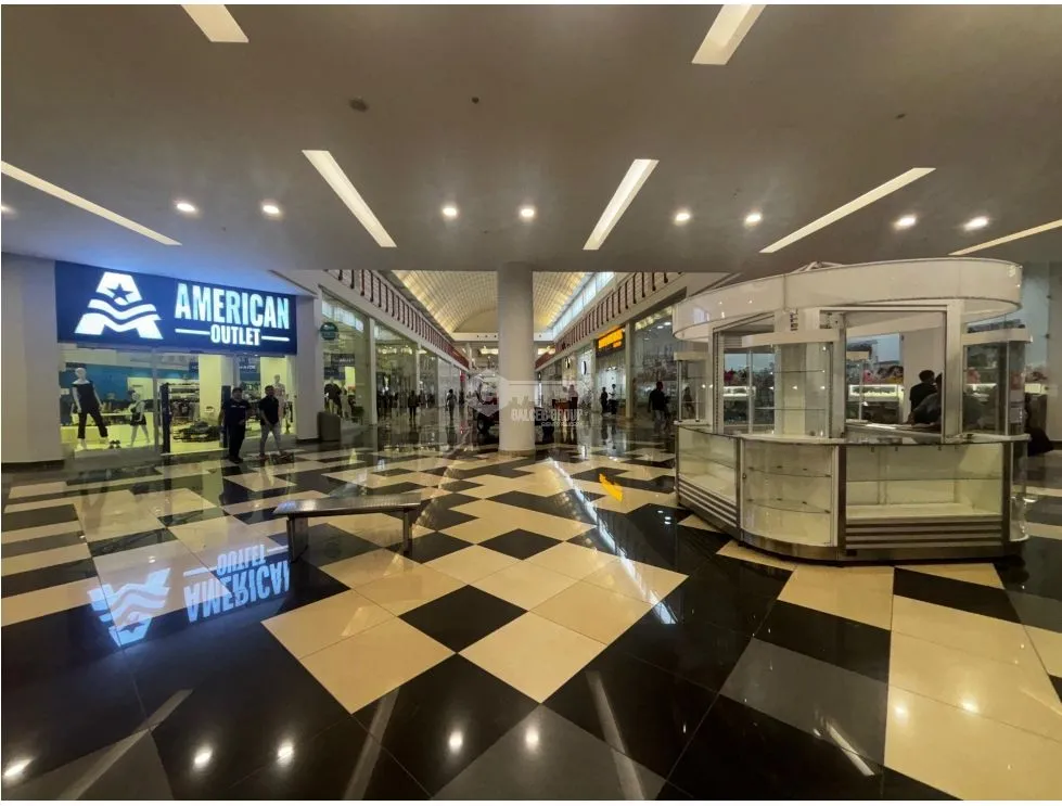 ARRAIJAN / WESTLAND MALL / 78M / HIGH-TRAFFIC CORRIDOR