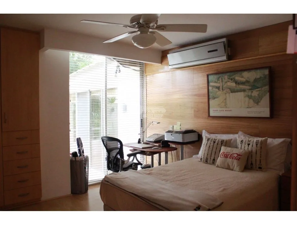 Apartment for sale in Clayton