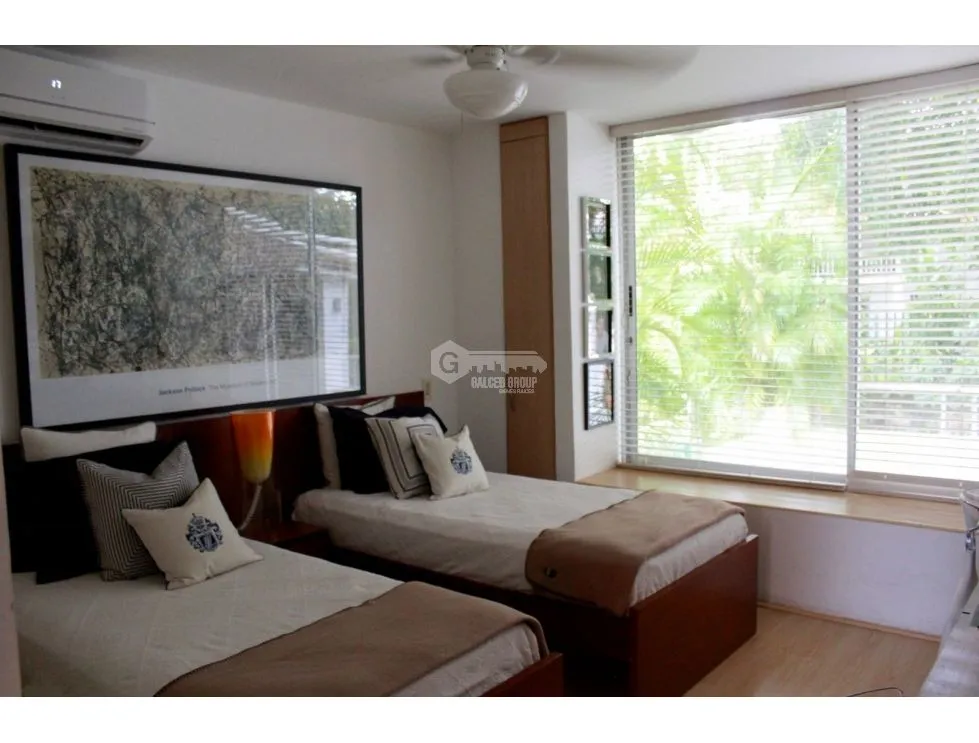Apartment for sale in Clayton