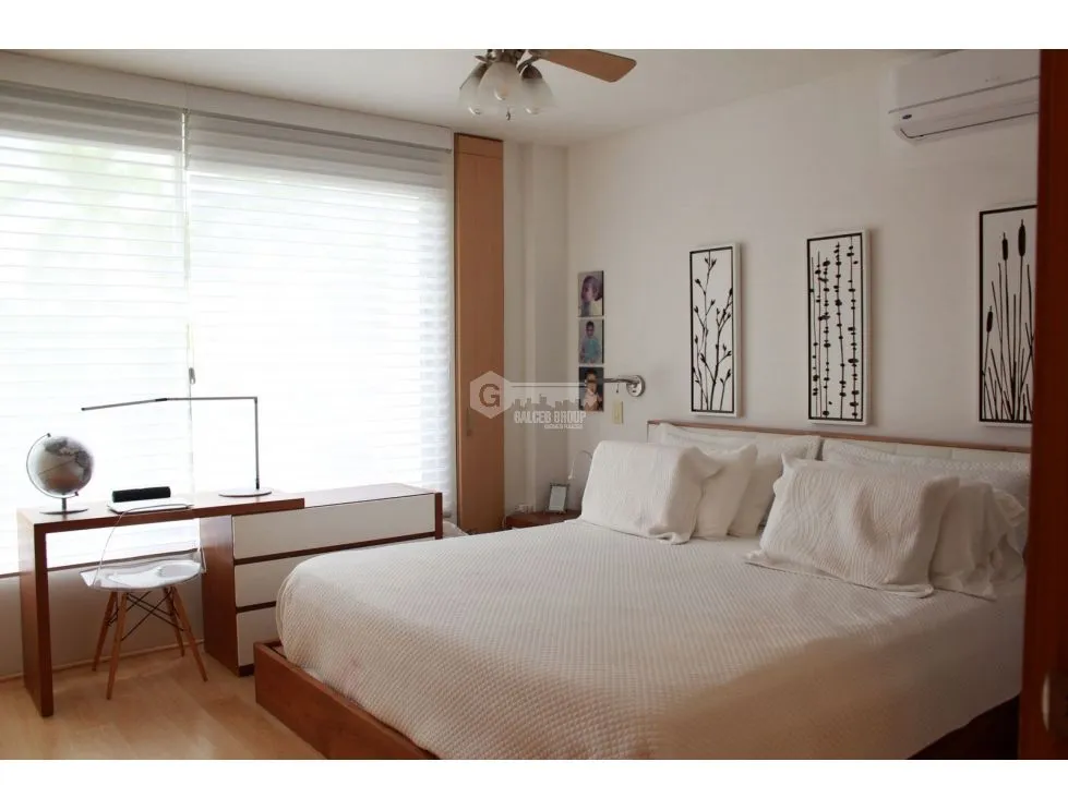 Apartment for sale in Clayton