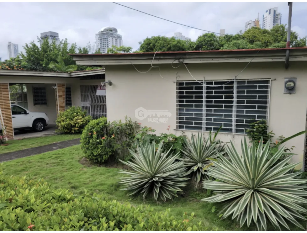 Single Family House for sale in Altos del Golf