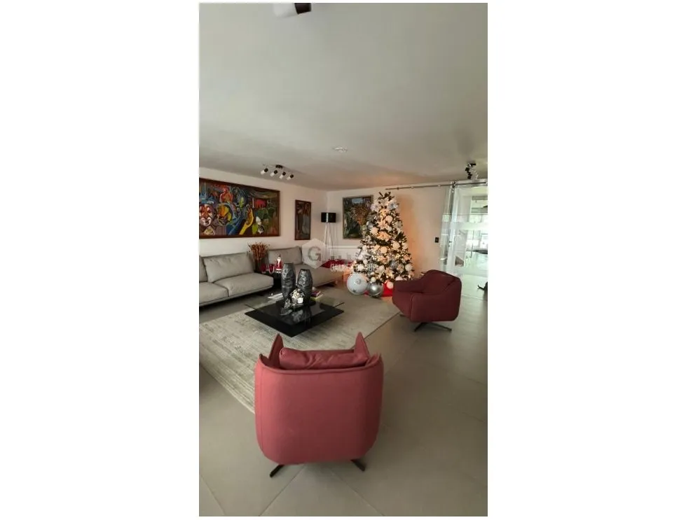 BETANIA / LOS ANGELES / 484M / 4 HABITACIONES / 4 PARKING / 2 NIVELES