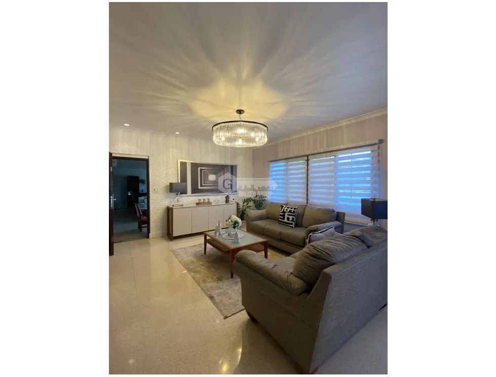 BETANIA / LA GLORIA / 530M / 4 HABITACIONES / 3 PARKING / TERRAZA