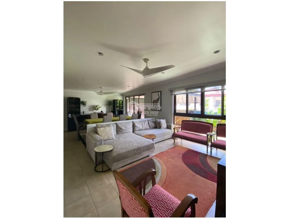 BETANIA / LA GLORIA / 530M / 4 HABITACIONES / 3 PARKING / TERRAZA