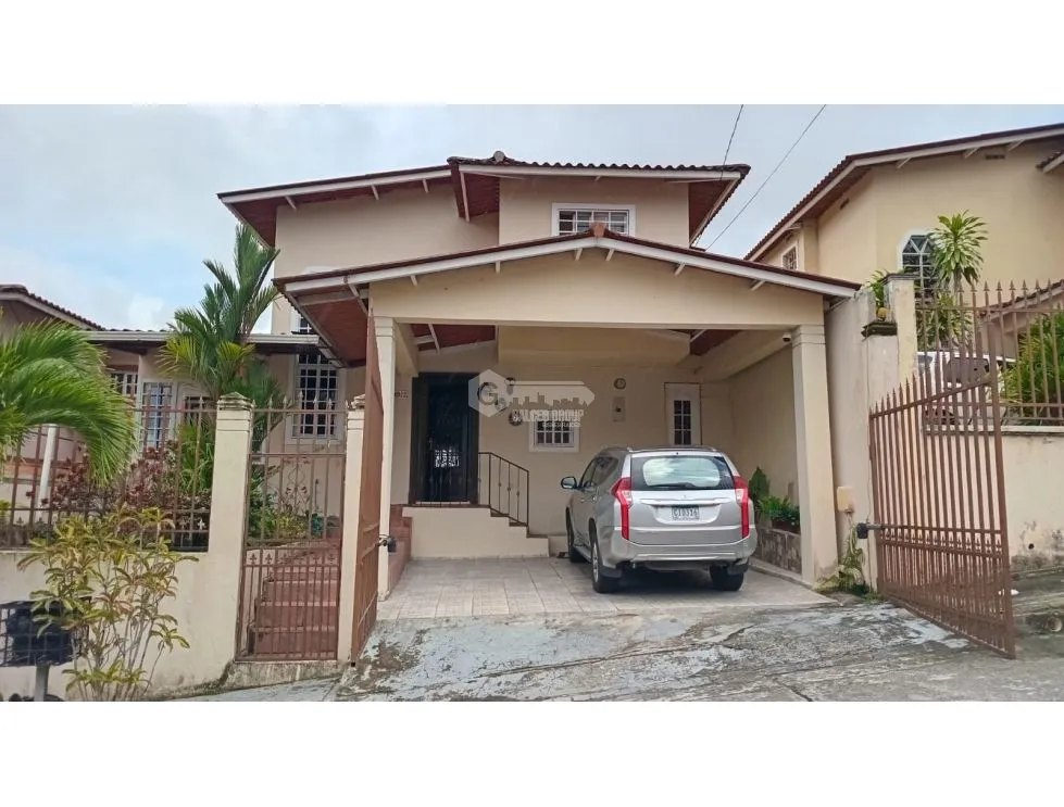 Дом в Villa Zaita на продажу