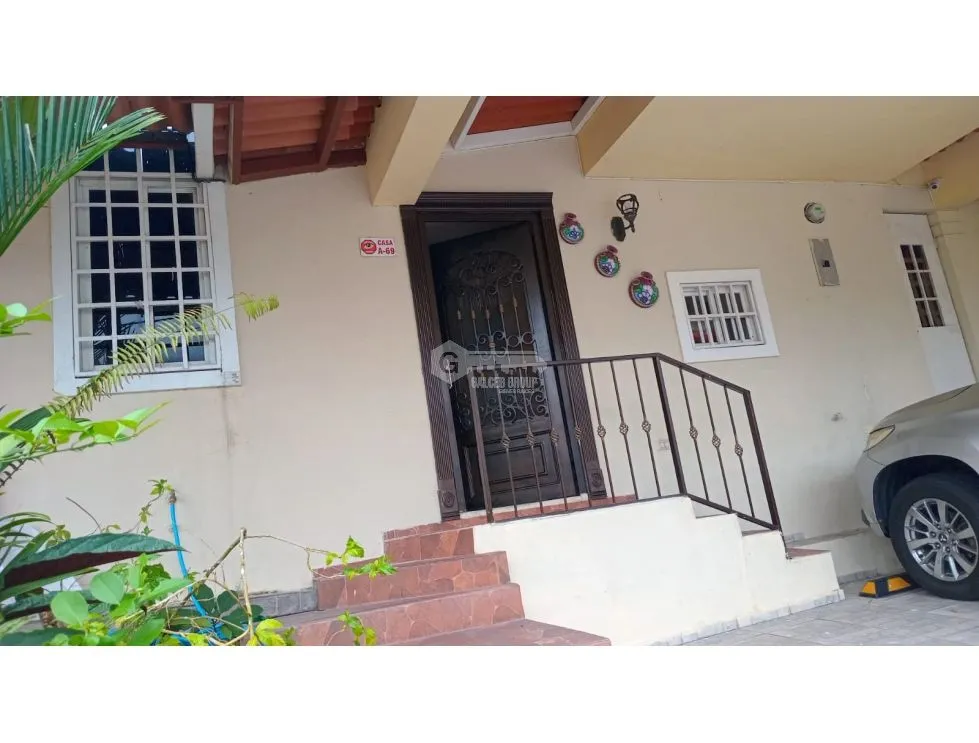 Дом в Villa Zaita на продажу