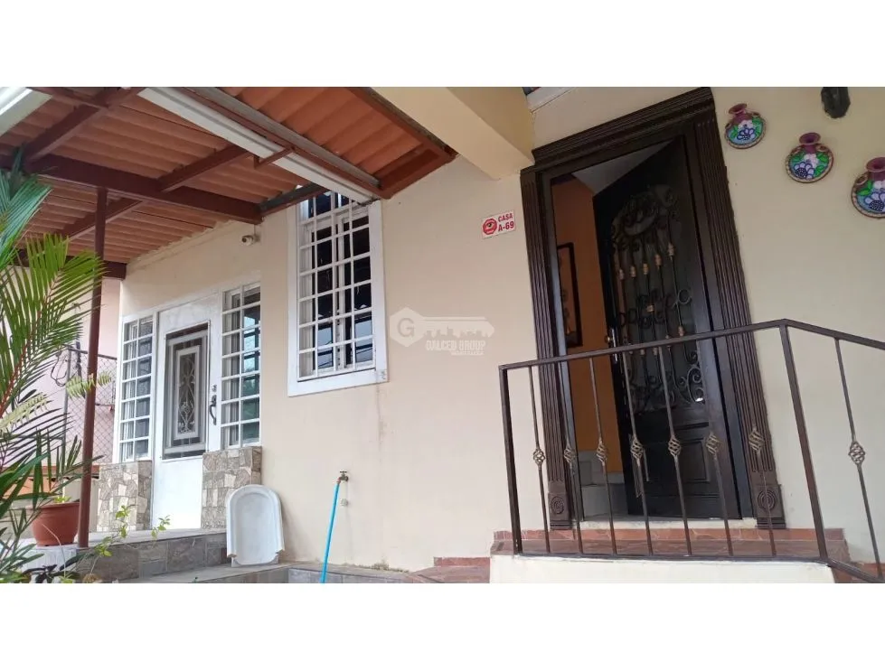 Дом в Villa Zaita на продажу