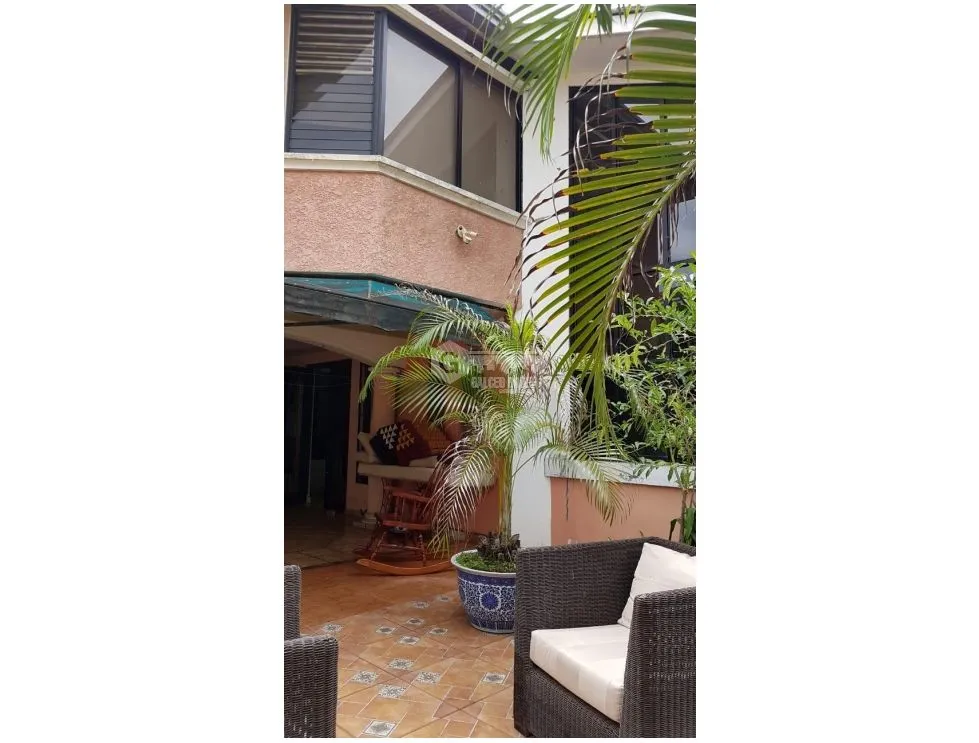 Single Family House for sale in Condado del Rey