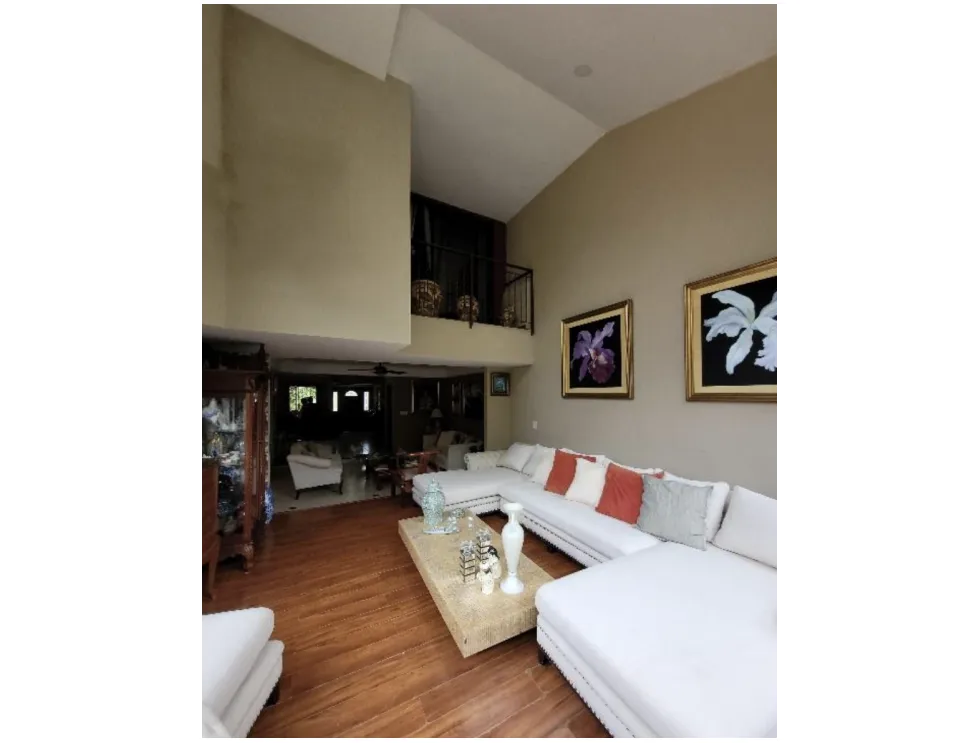 Single Family House for sale in Condado del Rey