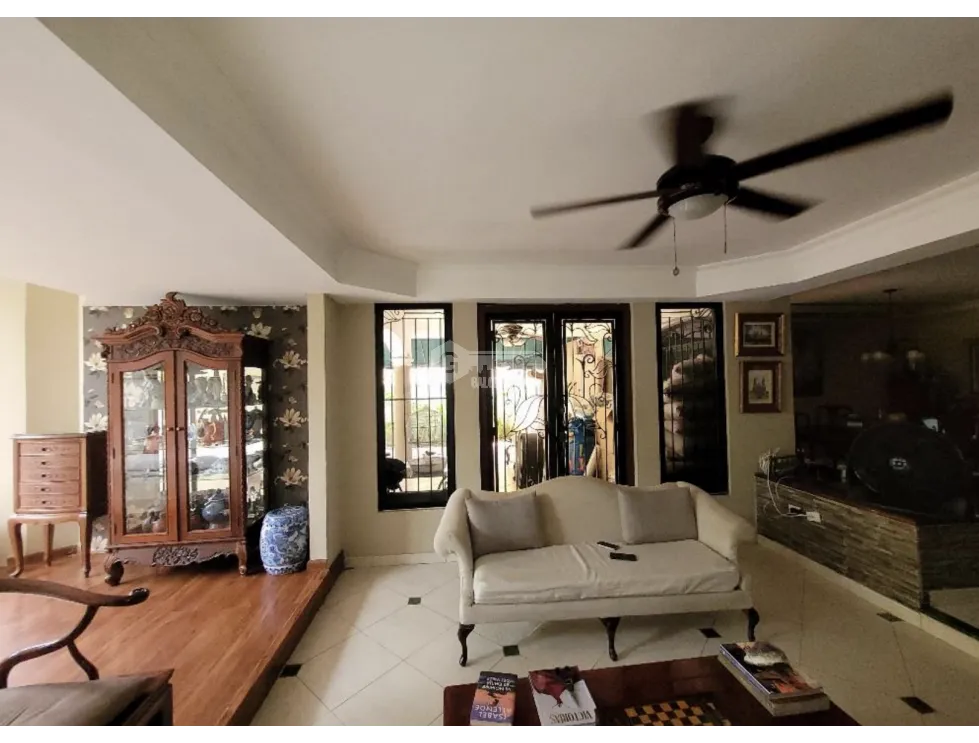 Single Family House for sale in Condado del Rey