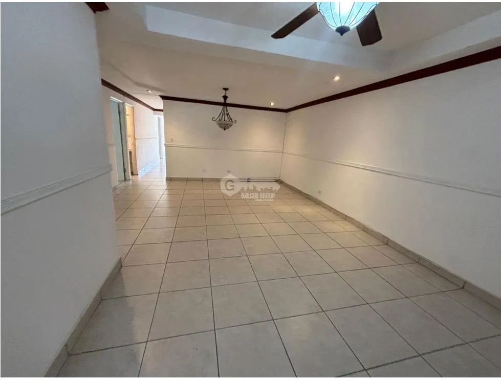 屋 在 El Bosque 出售