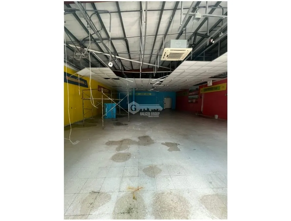 SAN FRANCISCO / 500M / 6 PARKING / FRONT FACING MAIN AVENUE / GROUND FLOOR