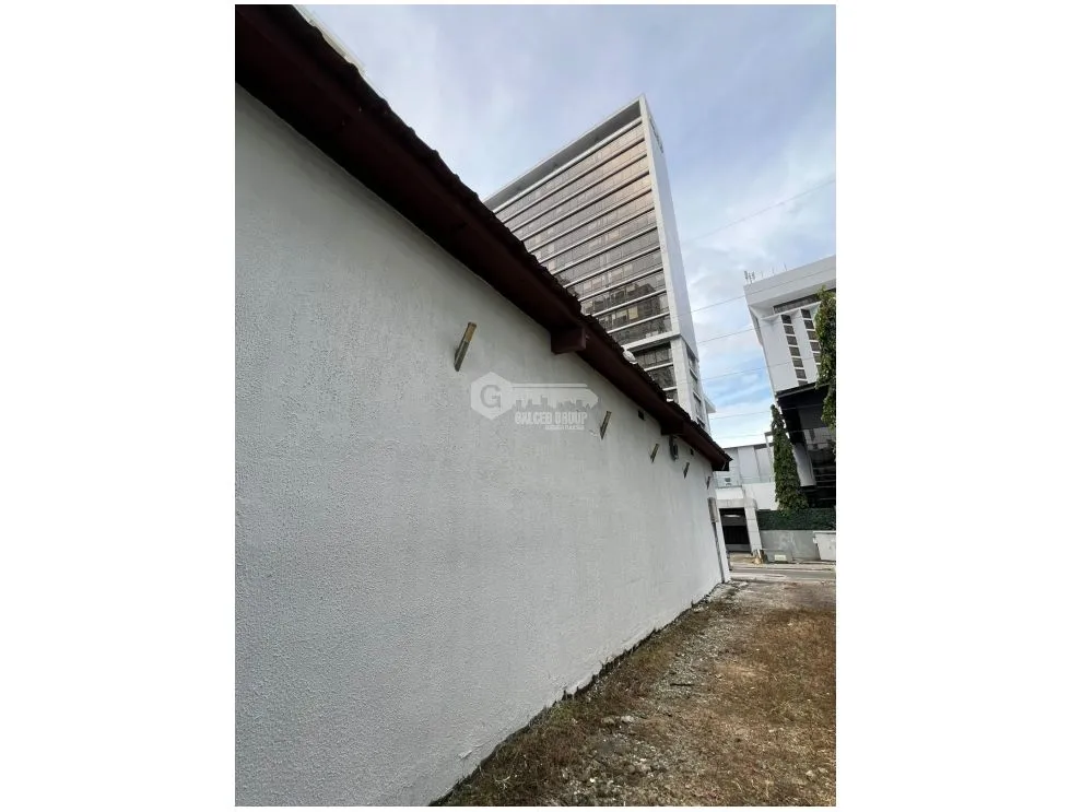 SAN FRANCISCO / 500M / 6 PARKING / FRONT FACING MAIN AVENUE / GROUND FLOOR