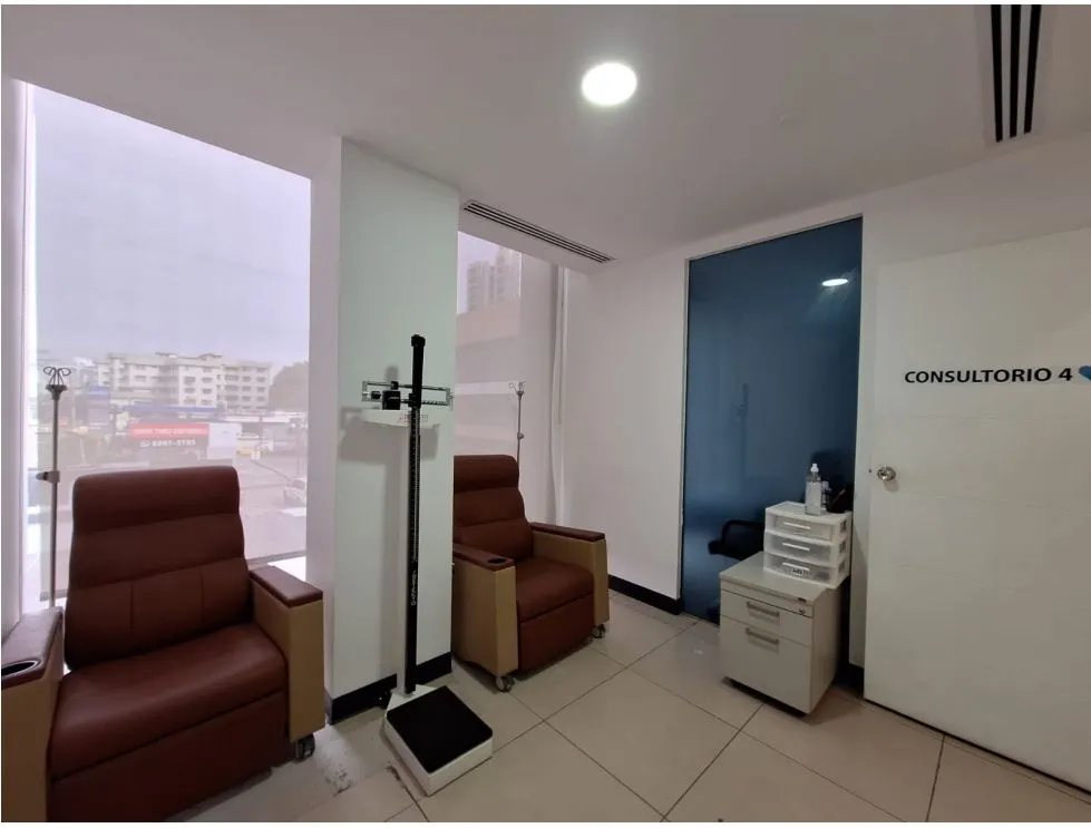 Espace commercial à 12 de Octubre à louer