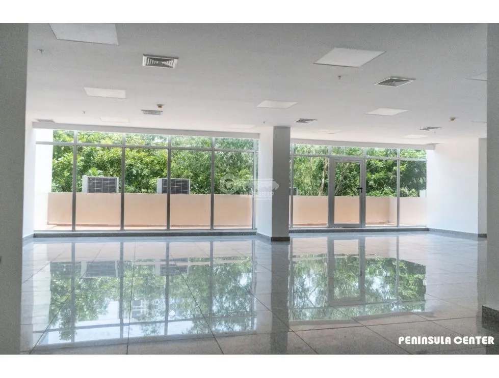 Office for rent in Costa del Este