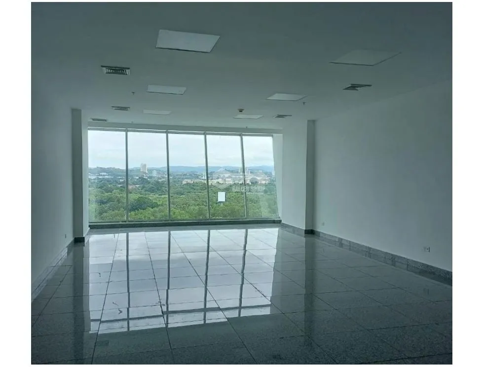 Office for rent in Costa del Este