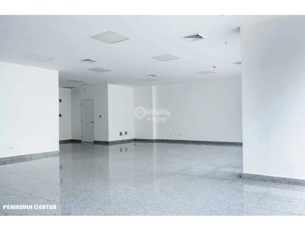 Office for rent in Costa del Este