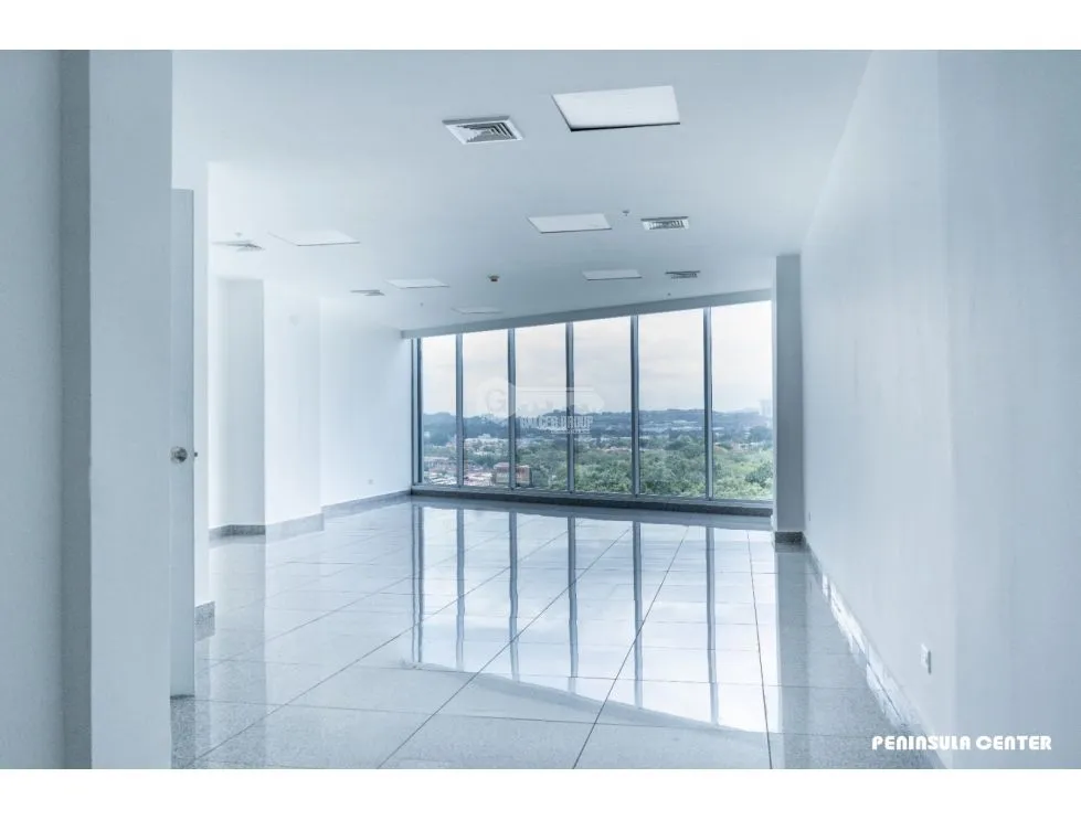Office for rent in Costa del Este