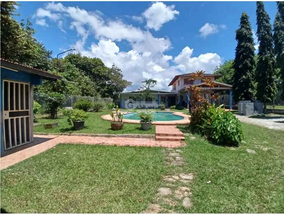 Single Family House for sale in Coronado