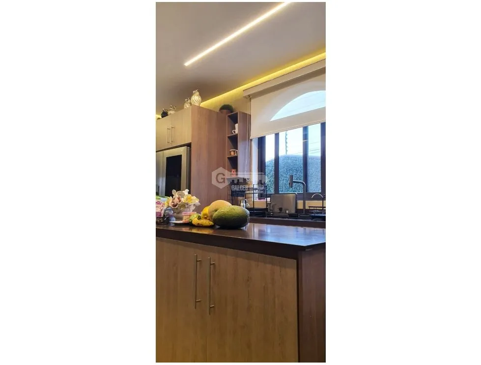 COSTA SUR / EL DORAL / 500M / 4 HABITACIONES / 4 PARKING