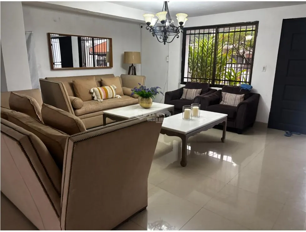 EL DORADO / BETANIA / 420M / 3 HABITACIONES / 2 NIVELES / TERRAZA JC