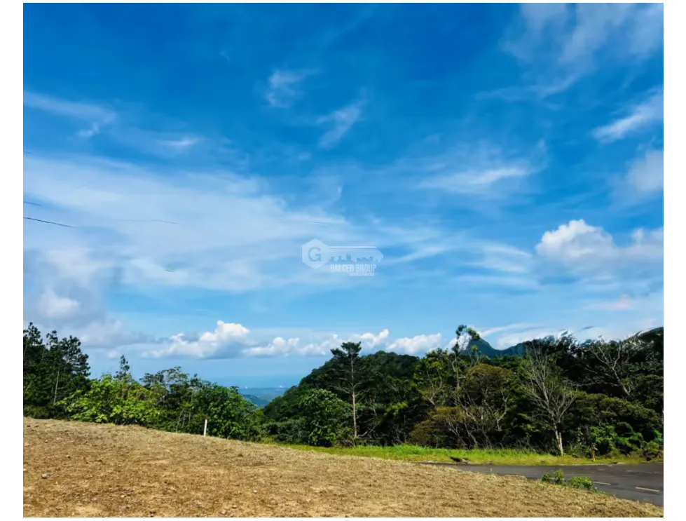 ALTOS DEL MARIA / 1525M / PUNTO ALTO / FRENTE A VIA / ESQUINA