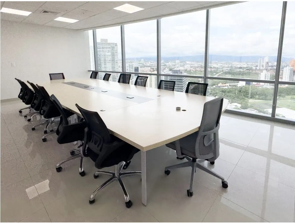 Office for rent in Costa del Este
