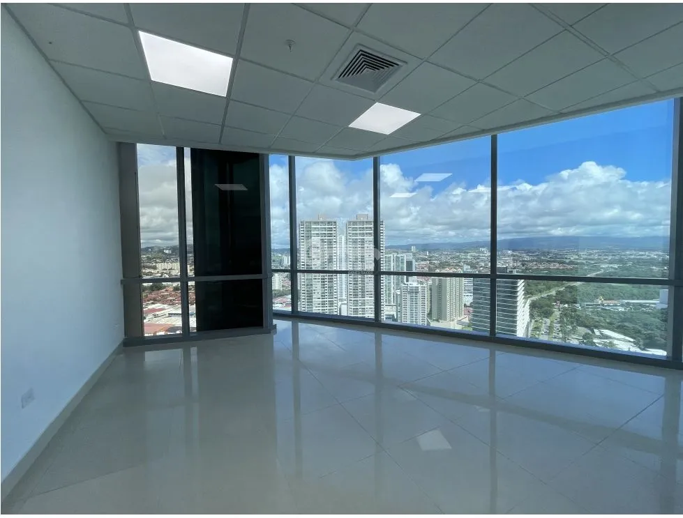 Office for rent in Costa del Este