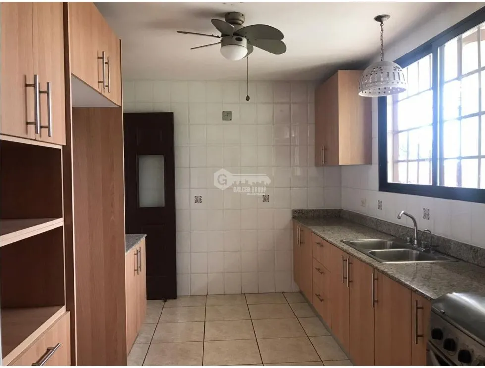 Maison unifamiliale à Brisas Del Golf à vendre