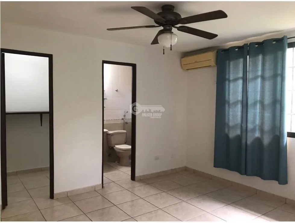 Maison unifamiliale à Brisas Del Golf à vendre