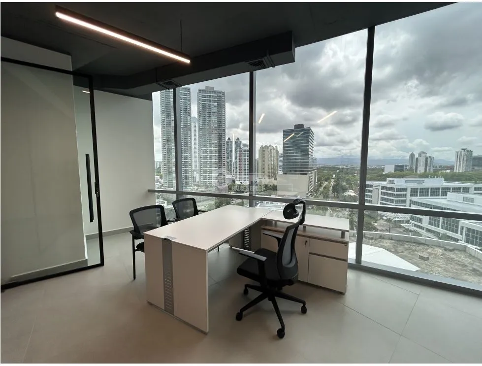 Office for rent in Costa del Este
