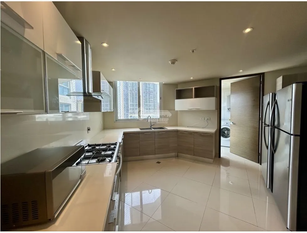 Apartment for sale in Costa del Este
