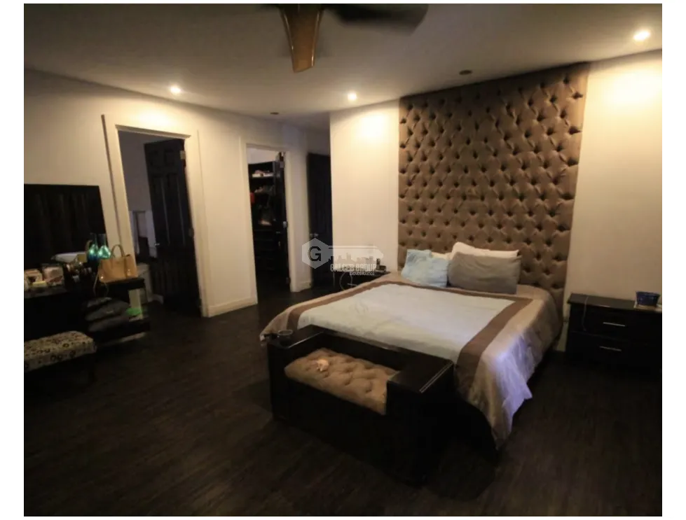 EL CANGREJO / PH TERRANOVA / 282M / 3 HABITACION / 2 PARKING / JACUZZI