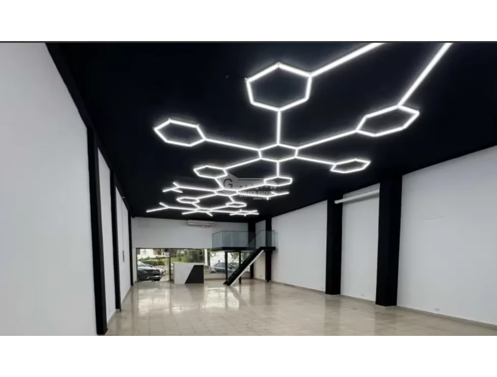 Espace commercial à La Cresta à louer