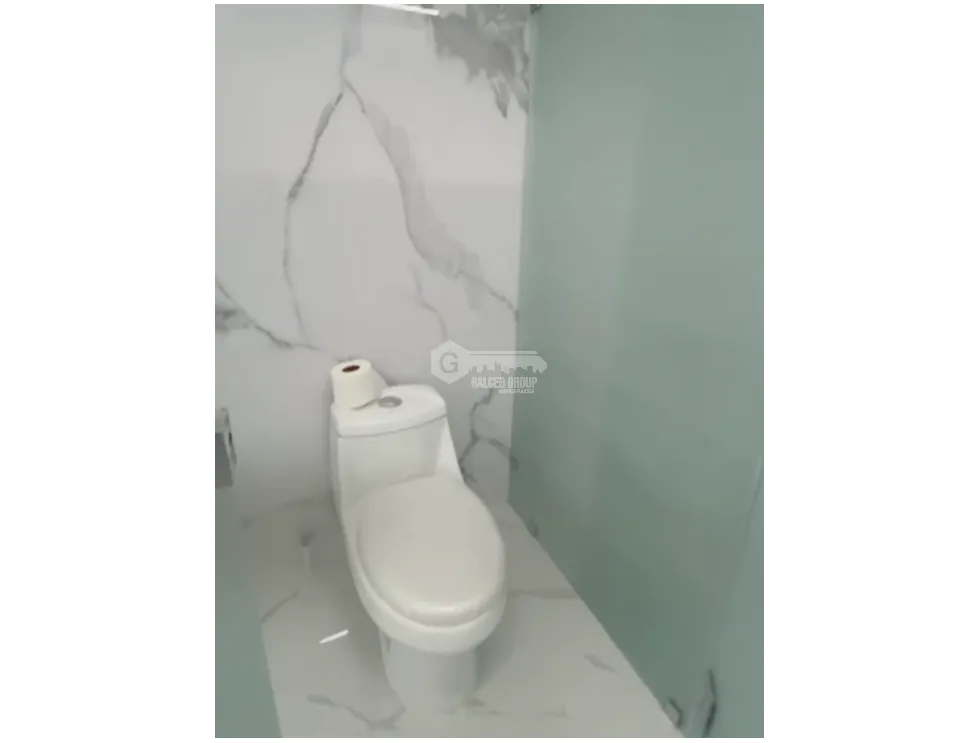 Espace commercial à La Cresta à louer