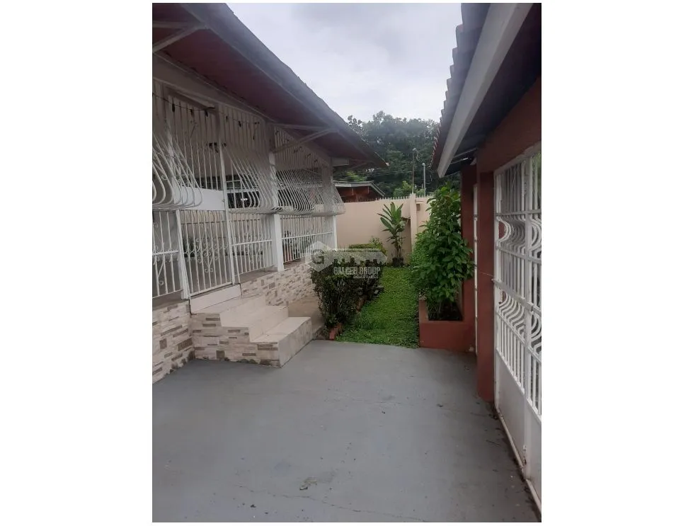 Single Family House for sale in Betania