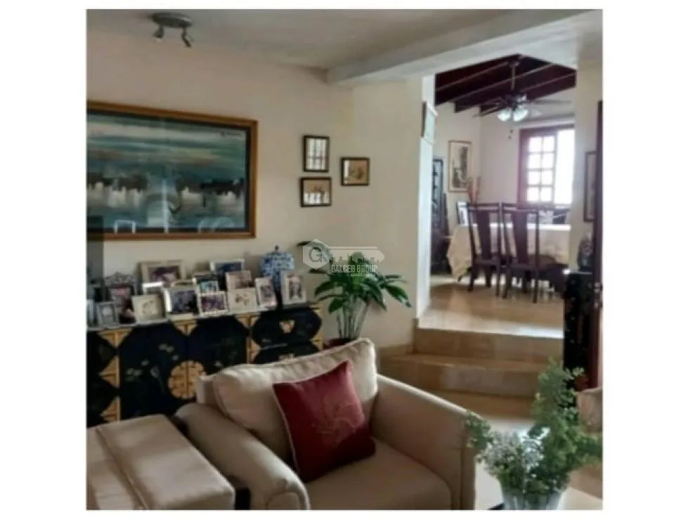 HATO PINTADO / LA LOMA / 324 M / 5 HABITACIONES / 2 PARKING / DUPLEX