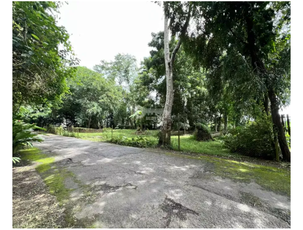 BALBOA / ANCON / QUARRY HEIGHTS URBANIZATION / 674 M / FLAT LOT